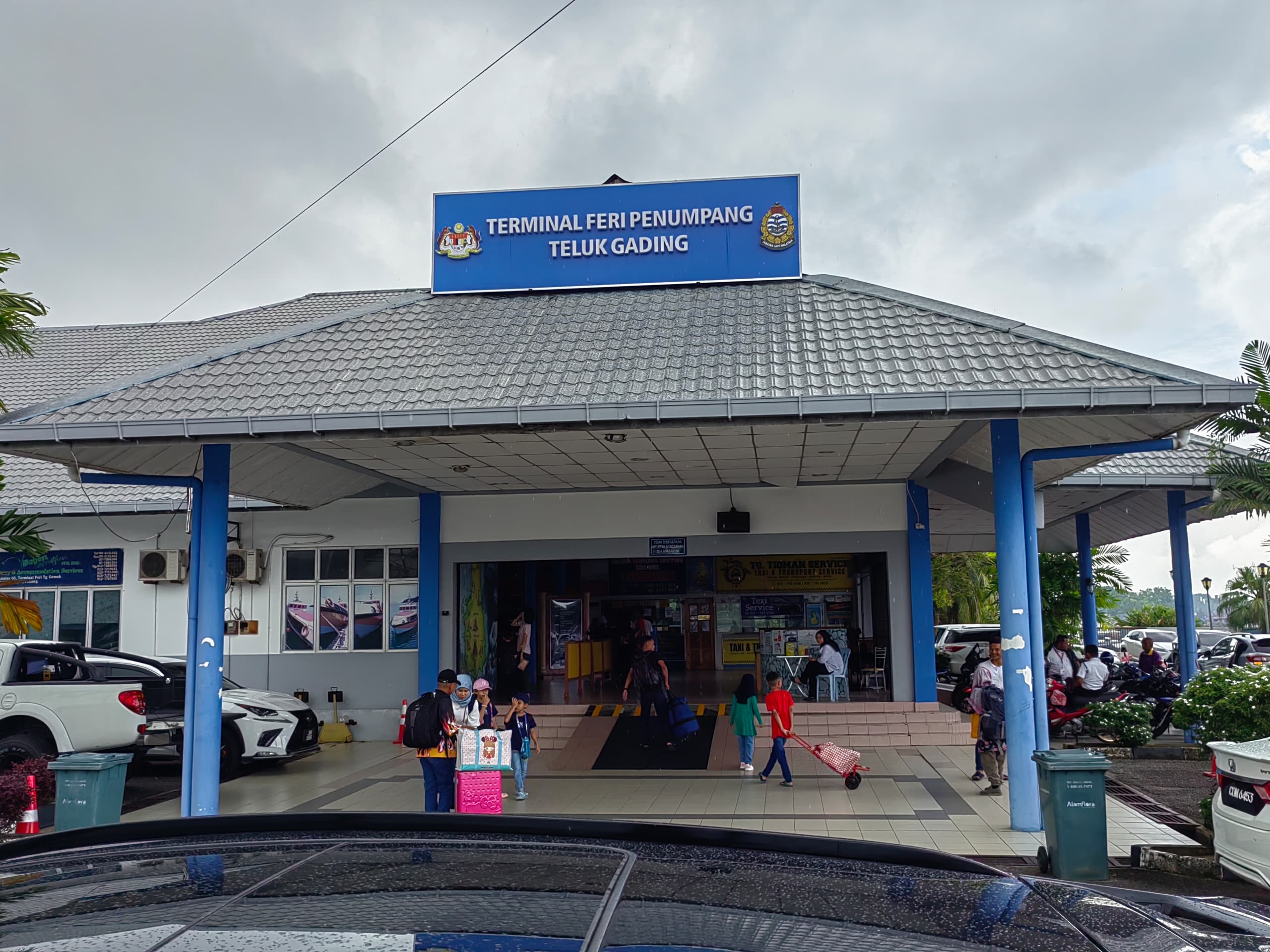 Teluk Gading jeti di Endau Malaysia. Previously is Tanjung Gemok Jetty