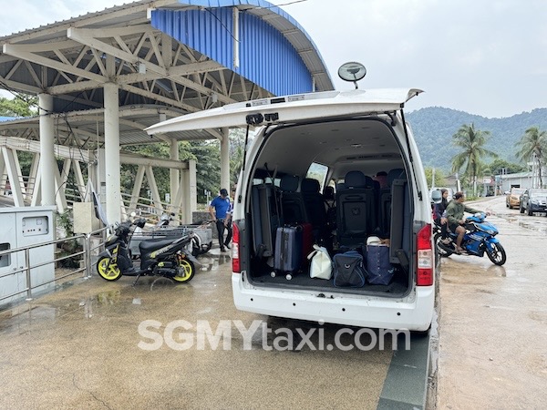 Berjaya Resort Tioman Van pickup to resort