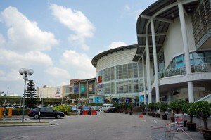 12 Largest Shopping Malls Near Legoland Malaysia (Updated)